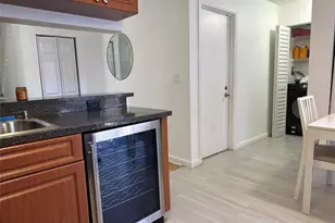 12018 NW 13th St, Pembroke Pines, FL 33026 - Photo 6