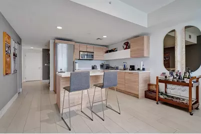 16385  Biscayne Blvd, Unit #1518, North Miami Beach, FL 33160 - Photo 12