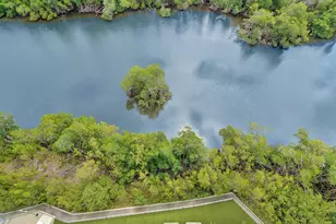 16385 Biscayne Blvd, North Miami Beach, FL 33160 - Photo 28