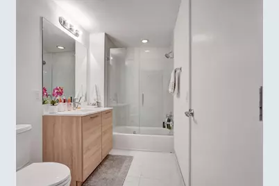 16385  Biscayne Blvd, Unit #1518, North Miami Beach, FL 33160 - Photo 22