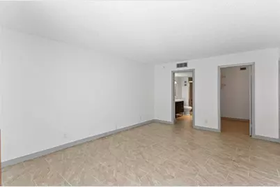 6300 NW 2nd Ave, Unit #405, Boca Raton, FL 33487 - Photo 14