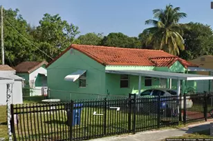 2377 NW 84th St, Miami, FL 33147 - Photo 2