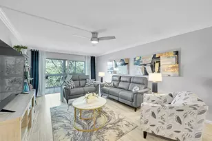 3203 Portofino Point, Coconut Creek, FL 33066 - Photo 8