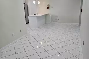 6380 NW 25th Ct, Sunrise, FL 33313 - Photo 10