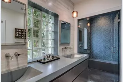 440 NE 53rd Street, Miami, FL 33137 - Photo 8