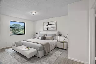 1013 SW 112th Ter, Pembroke Pines, FL 33025 - Photo 26