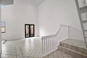 1013 SW 112th Ter, Pembroke Pines, FL 33025 - Photo 14