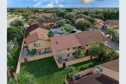 1013 SW 112th Ter, Unit #1013, Pembroke Pines, FL 33025 - Photo 40