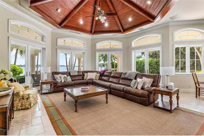 19022  Loxahatchee River Rd, Jupiter, FL 33458 - Photo 26