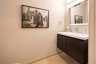 16102 Emerald Estates Dr Unit, Weston, FL 33331 - Photo 18