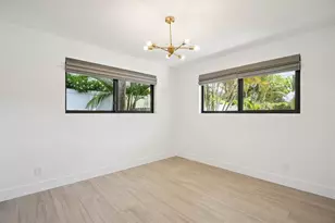 1789 NE 35th St, Oakland Park, FL 33334 - Photo 16