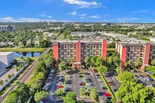 2200 S Cypress Bend Dr, Pompano Beach, FL 33069 - Photo 2