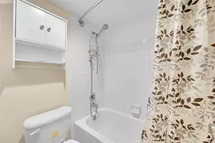 1901 Bermuda Cir, Coconut Creek, FL 33066 - Photo 18