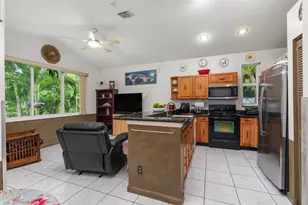 3264 NW 22nd Ave, Oakland Park, FL 33309 - Photo 8
