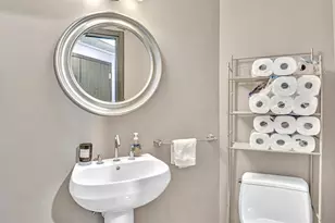 3131 NE 188th St, Aventura, FL 33180 - Photo 46