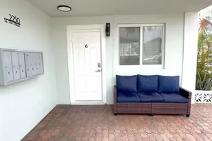 2250 SE 5th St, Pompano Beach, FL 33062 - Photo 6