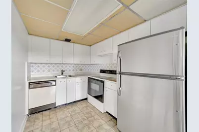 13250 SW 7th Ct, Unit #402L, Pembroke Pines, FL 33027 - Photo 30