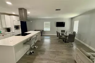 8231 SW 9th St, North Lauderdale, FL 33068 - Photo 8