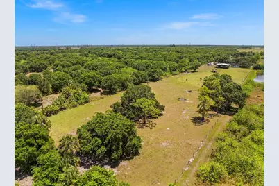 10100 W Midway Rd, Fort Pierce, FL 34945 - Photo 12