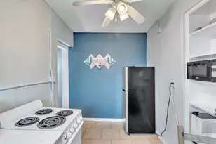 324 Indiana St, Hollywood, FL 33019 - Photo 36