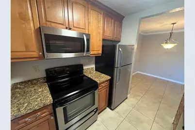 2020 NE 56th St, Unit #208, Fort Lauderdale, FL 33308 - Photo 2