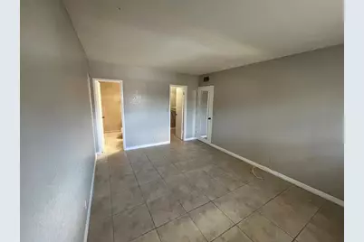 2020 NE 56th St, Unit #208, Fort Lauderdale, FL 33308 - Photo 16