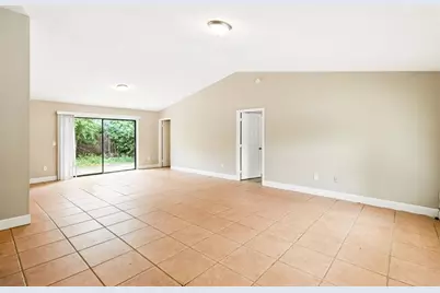 12179  58th Pl, West Palm Beach, FL 33411 - Photo 14