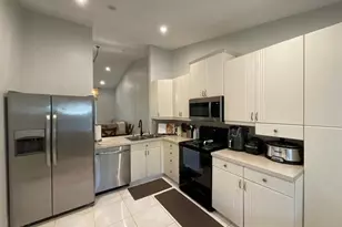 3264 Carambola Cir Unit, Coconut Creek, FL 33066 - Photo 10