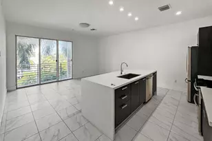 1044 NE 18th Ave, Fort Lauderdale, FL 33309 - Photo 16