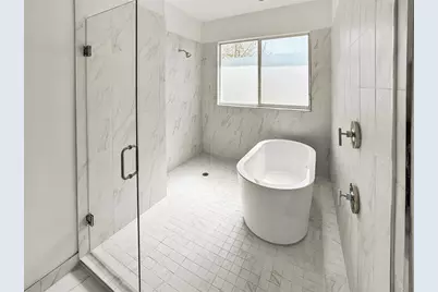 1044  NE 18th Ave, Unit #203, Fort Lauderdale, FL 33309 - Photo 8