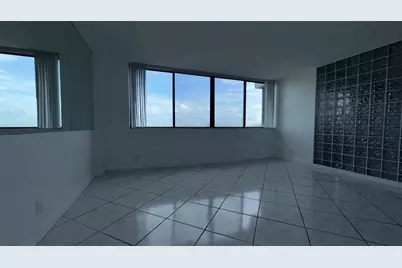 4222  Inverrary Blvd, Unit #4711, Lauderhill, FL 33319 - Photo 6