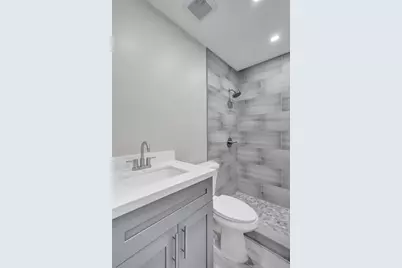 2614 W 65th St, Hialeah, FL 33016 - Photo 28