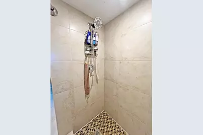 3007 N Oakland Forest Dr, Unit #107, Oakland Park, FL 33309 - Photo 22