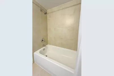 3007 N Oakland Forest Dr, Unit #107, Oakland Park, FL 33309 - Photo 20