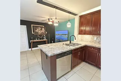 3007 N Oakland Forest Dr, Unit #107, Oakland Park, FL 33309 - Photo 4
