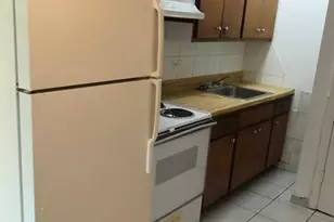 337 NE 2nd St, Hallandale Beach, FL 33009 - Photo 1