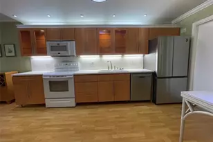 3051 S Palm Aire Dr, Pompano Beach, FL 33069 - Photo 4