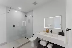 2750 Griffin Rd, Fort Lauderdale, FL 33312 - Photo 26