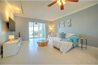 1801  Ocean Dr, Unit #105, Boynton Beach, FL 33426 - Photo 2