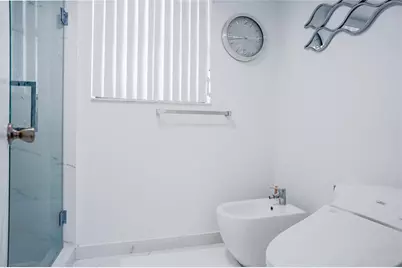 210 174  Street, Unit #1810, Sunny Isles Beach, FL 33160 - Photo 18