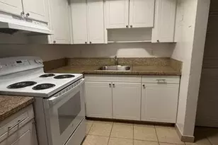 890 NW 39th St, Oakland Park, FL 33309 - Photo 1