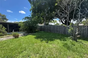 4801 Tyler St, Hollywood, FL 33021 - Photo 4