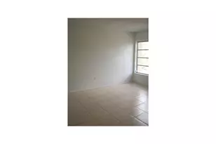 4158 Inverrary Dr, Lauderhill, FL 33319 - Photo 8