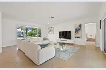 3080 NE 43rd St, Fort Lauderdale, FL 33308 - Photo 4
