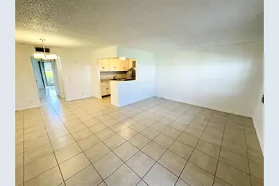 138  Fanshaw D, Unit #D, Boca Raton, FL 33434 - Photo 4