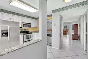 9525 Weldon Cir, Tamarac, FL 33321 - Photo 8