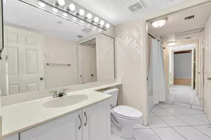 9525 Weldon Cir, Tamarac, FL 33321 - Photo 28