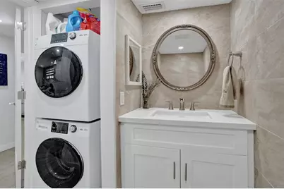 665 SE 21st Ave, Unit #107, Deerfield Beach, FL 33441 - Photo 32