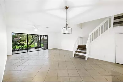 3755  Carambola Cir N, Unit #3755, Coconut Creek, FL 33066 - Photo 8