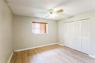 11275 NW 37th Ct, Coral Springs, FL 33065 - Photo 6